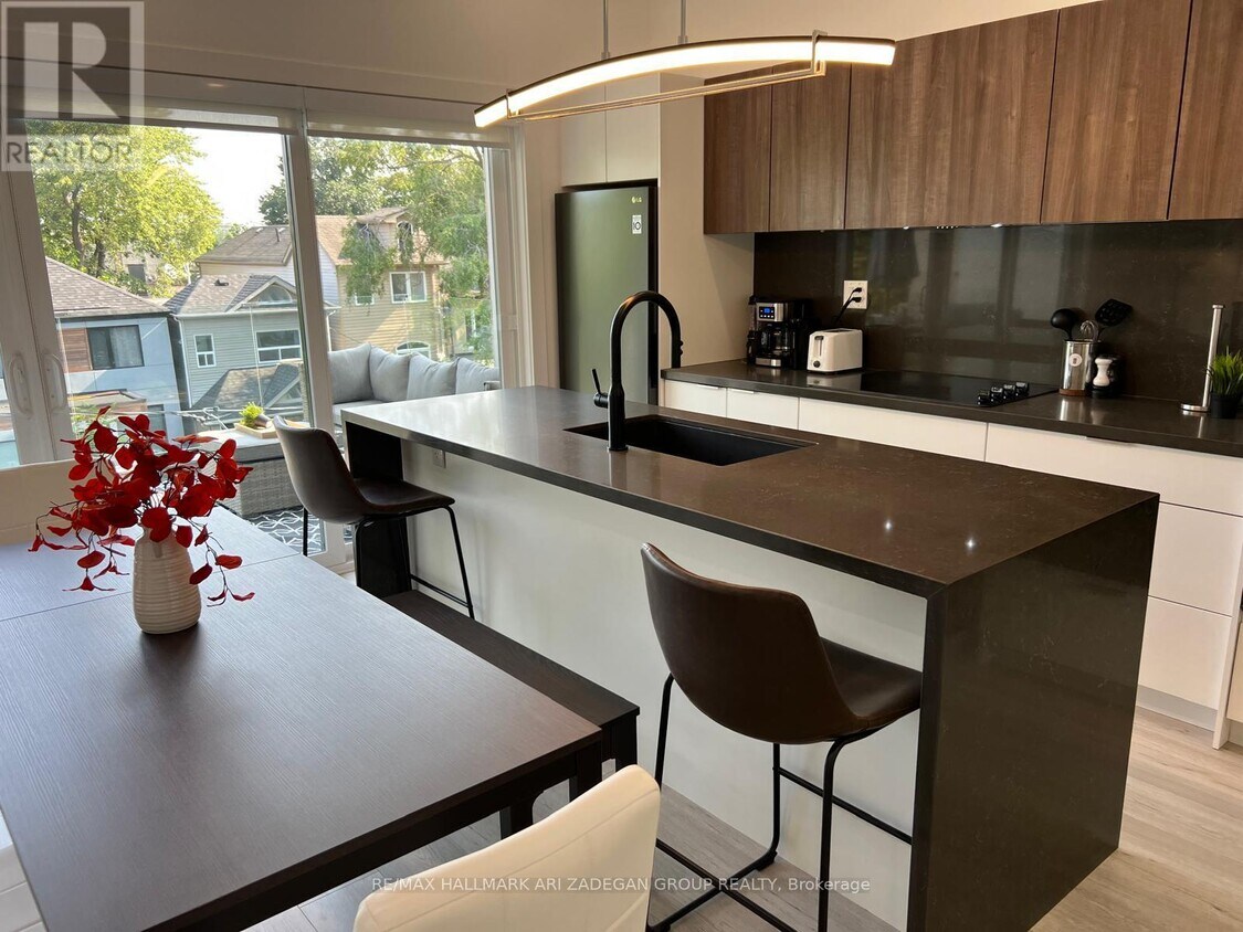 Photo principale - 16-16 Minto St