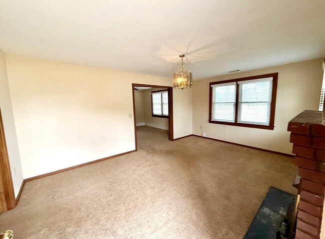 Foto del edificio - 881 Belvedere Clearwater Rd