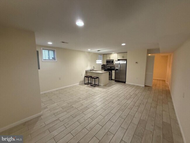 Foto del edificio - 5421 8th St NW