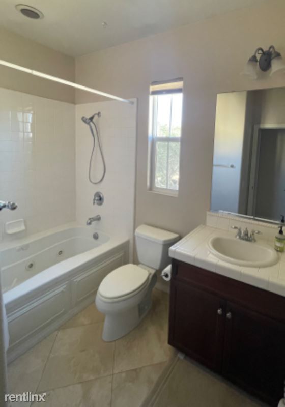 Foto del edificio - 2 br, 2 bath Condo - 83 Via Cartaya