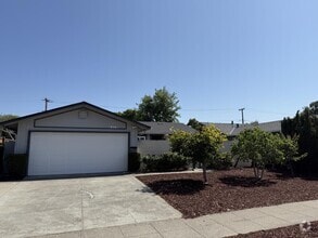 Building Photo - 4830 Grimsby Dr