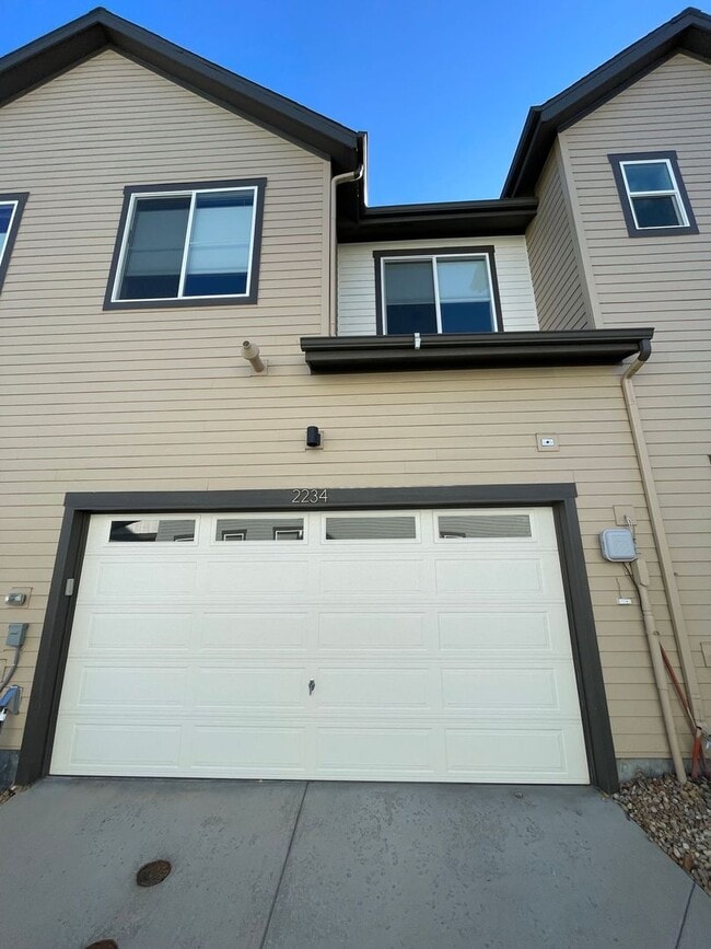 Photo - 2234 Central Pk Wy Townhome