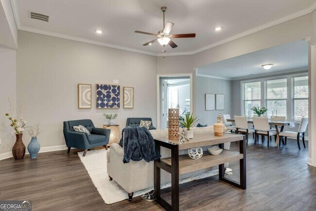 Building Photo - 412 Cottonwood Cir