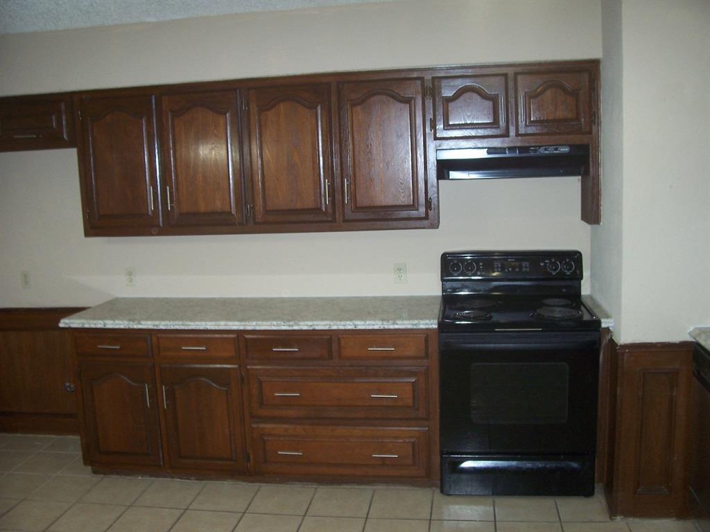 Building Photo - 3902 San Mateo Dr