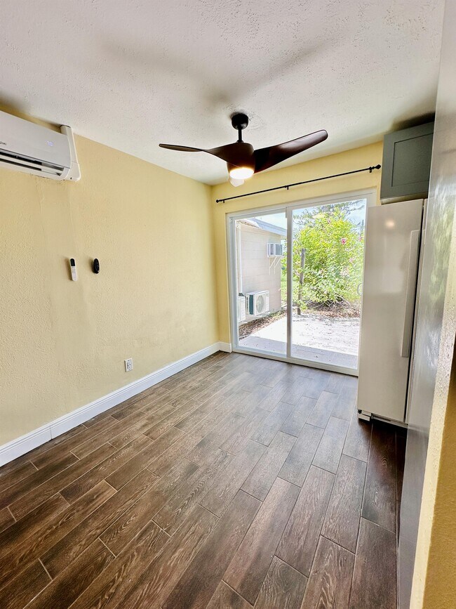 Foto del edificio - 1122 Vineyard St