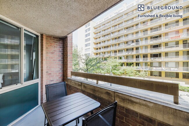 Foto del edificio - 2140 L St NW