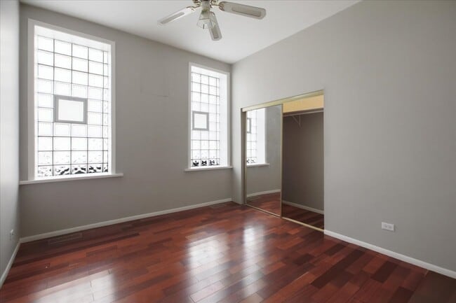 Building Photo - 1611 N Wood St