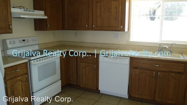 Foto del edificio - 4 br, 2 bath House - 1401 S Avenida Regulo