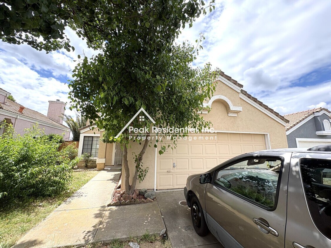 Foto del edificio - Vintage Park 3bd/2ba Home with 2 Car Garage