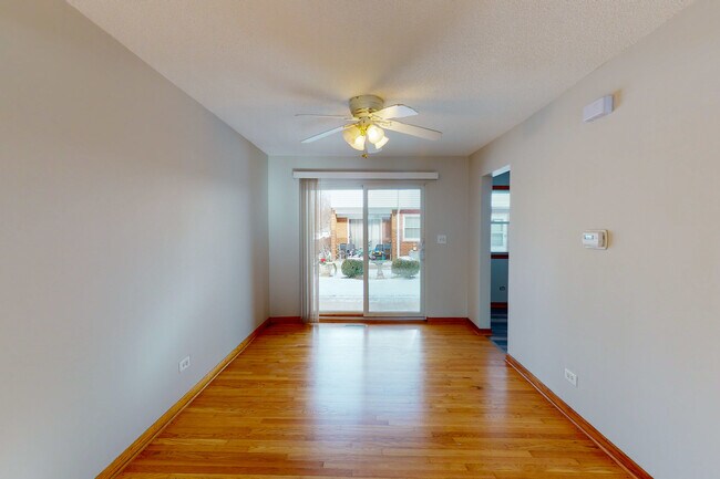 Building Photo - 509 Barnsdale Rd