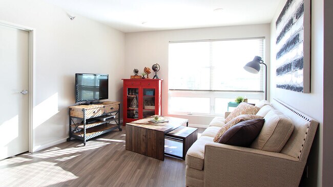 Foto del edificio - 4000 Gardenview Dr