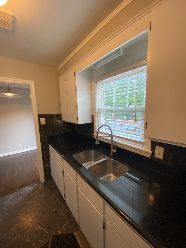 Foto del edificio - 3109 NE 55th St