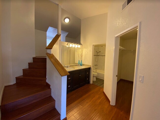 Foto del edificio - 29723 Windsong Ln