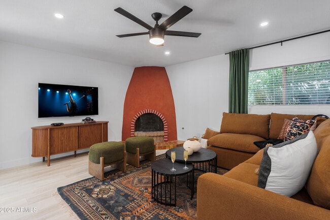 Foto del edificio - 12271 N 74th St