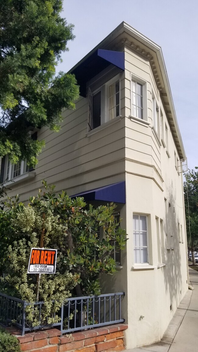 Apartamento de esquina - 9992 Durant Dr