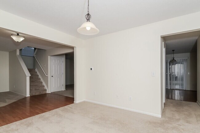 Building Photo - 11662 Tamarisk Blvd