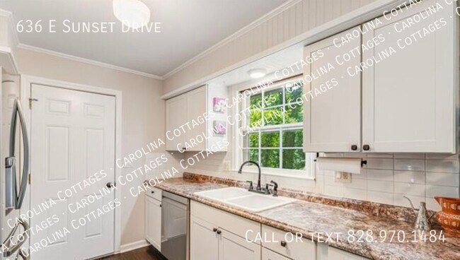 Foto del edificio - 636 E Sunset Dr