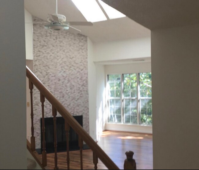Foto del edificio - 12003 Golf Ridge Ct