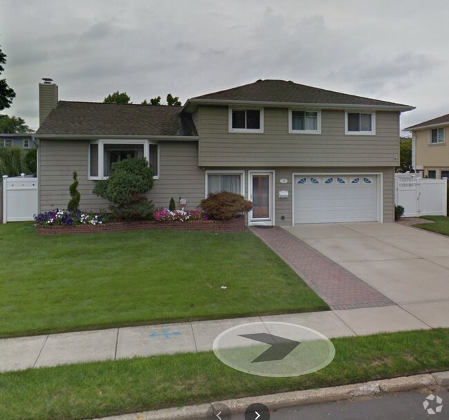 Houses For Rent in Hicksville, NY 27 Homes