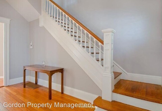 Foto del edificio - 4 br, 1.5 bath House - 265 28th Street