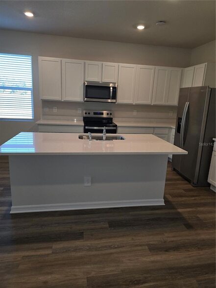 Foto del edificio - 4073 Gold Dust Ln