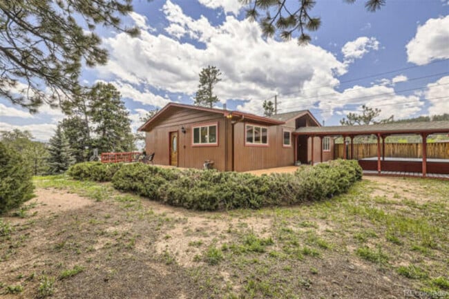 Building Photo - 3959 Ponderosa Ln