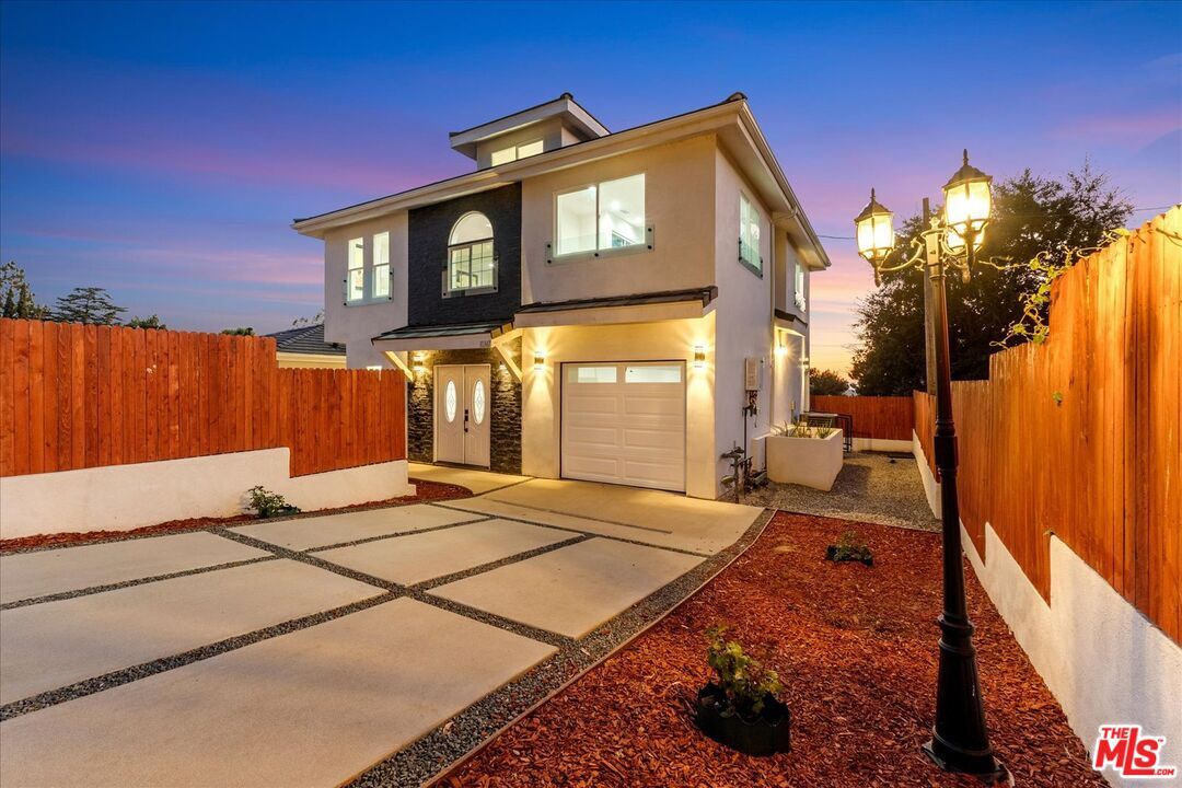 Foto principal - 10347 Hillhaven Ave