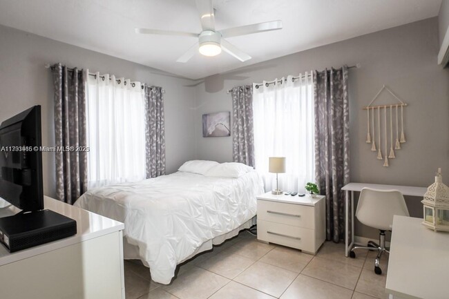 Foto del edificio - 307 N 28th Ave