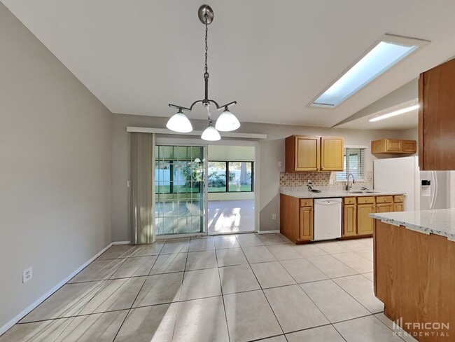 Building Photo - 12765 Ohio Woods Ln