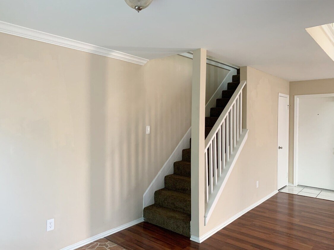 Foto del edificio - 5922 Cinnamon Creek Cir