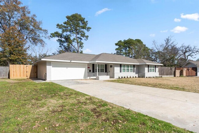 Foto del edificio - 10218 Moorberry Ln