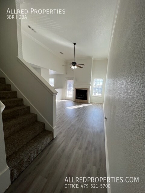 Building Photo - Valley View Condominiums