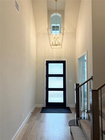 Foto del edificio - 2730 Starwood Dr