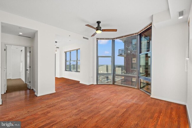 Foto del edificio - 1390 Kenyon St NW