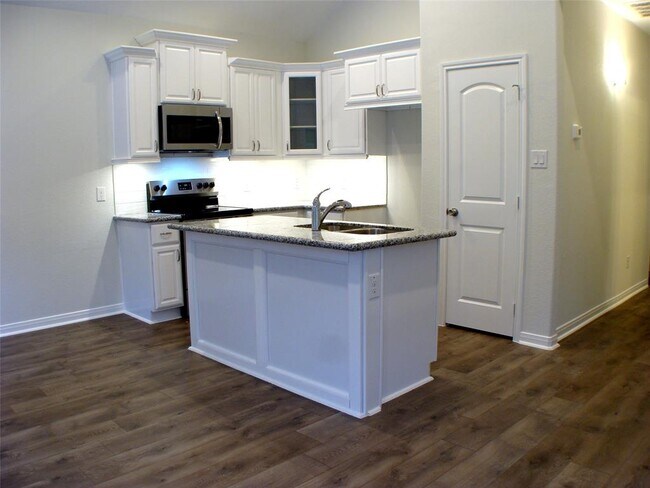 Foto del edificio - 16725 Stonefield St