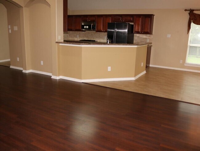 Building Photo - 12202 Raven Roost Dr