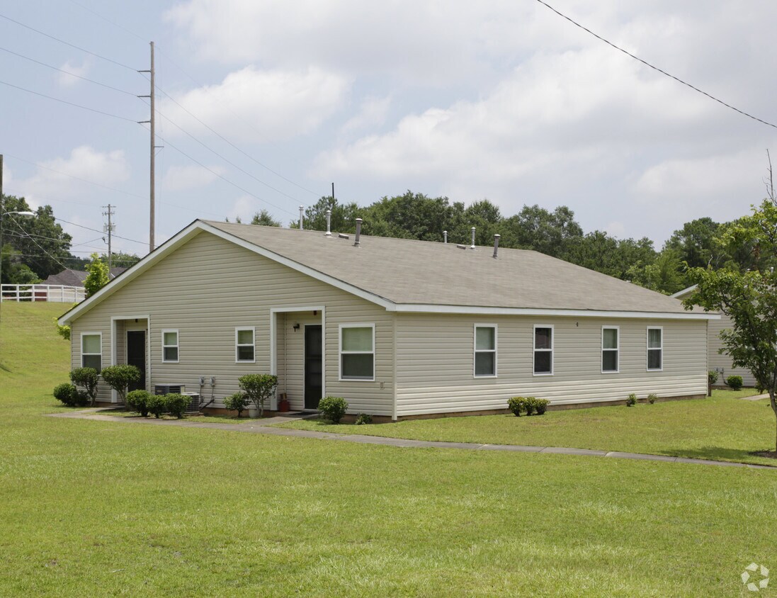 Primary Photo - Tubman Apartments