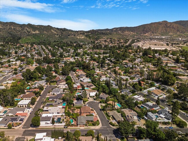 Building Photo - 12601 El Oro Way