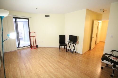 Foto del edificio - 147 Kelton St