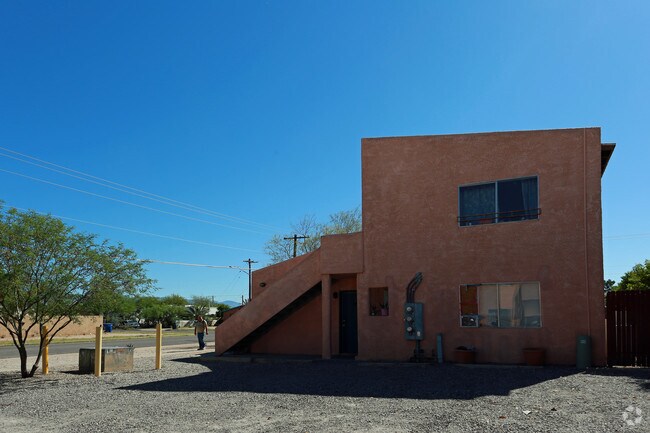 Foto del edificio - 150-162 E 21st St
