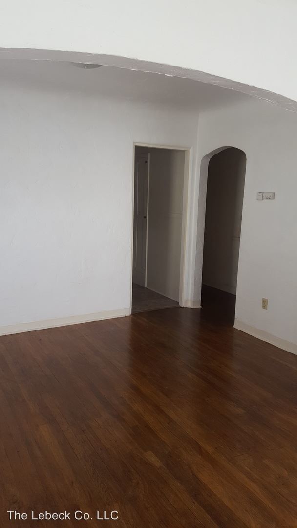 Foto del edificio - 1211-1213 Gold Ave SW