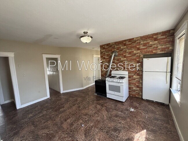 Foto del edificio - 174 Ingleside Ave
