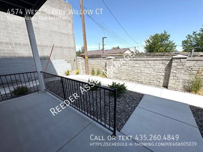 Foto del edificio - 4574 Sleepy Willow Ct