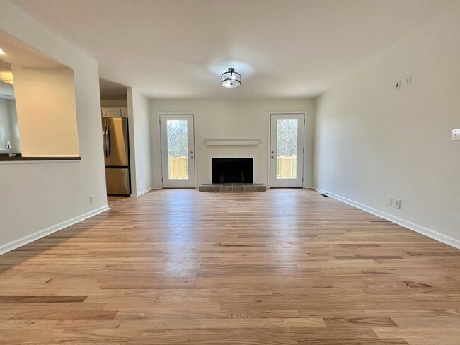 Building Photo - 1405 Brenner Ct