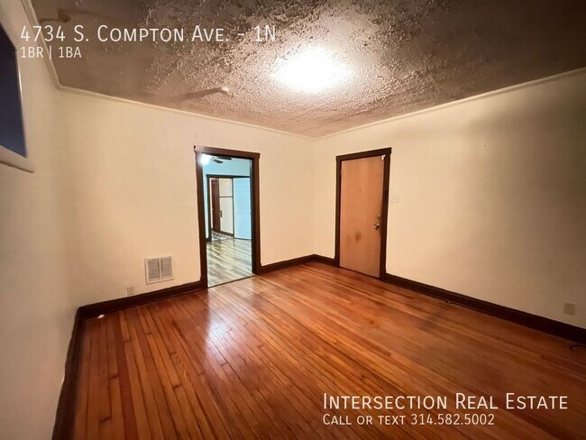 Building Photo - 4734 S Compton Ave