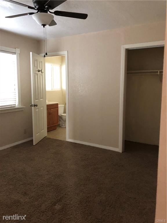 Building Photo - 18822 Andrada Dr