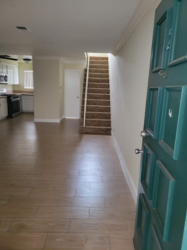 17217 Grevillea Ave Unit 2, Lawndale, CA 90260 Condo for Rent in