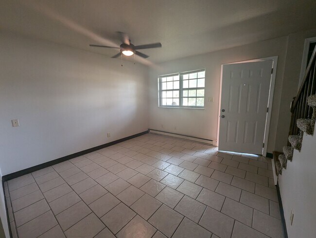 Foto del edificio - 2/1.5 Townhouse in Columbia