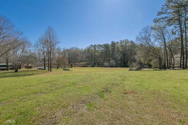 Foto del edificio - 1031 Blue Springs Ct