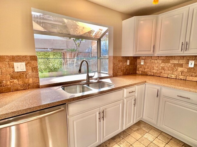 Foto del edificio - 28556 Rancho-Laguna